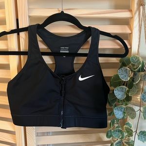 Nike Pro sports bra